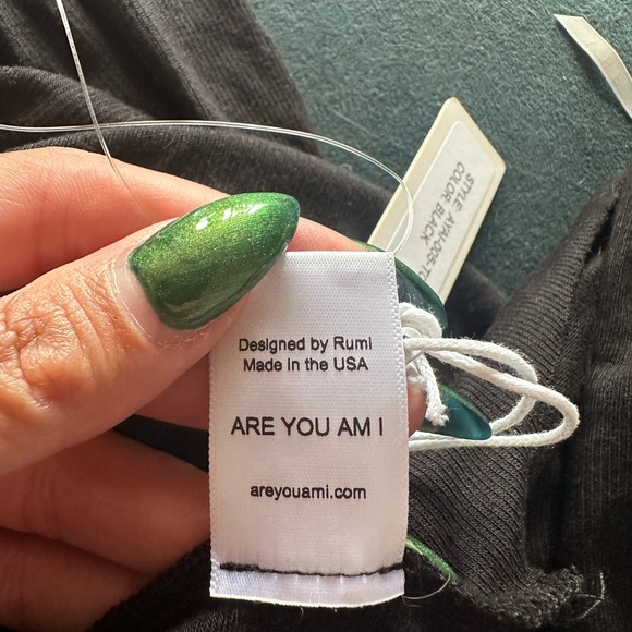 Quinn Top - Picture 8 of 9